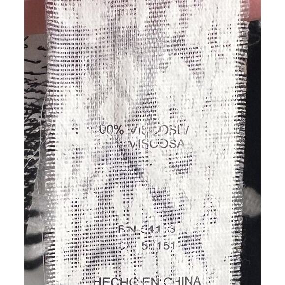 KENSIE Polka Dot Black/White Lightweight Sweater Sz Sm - Picture 4 of 5